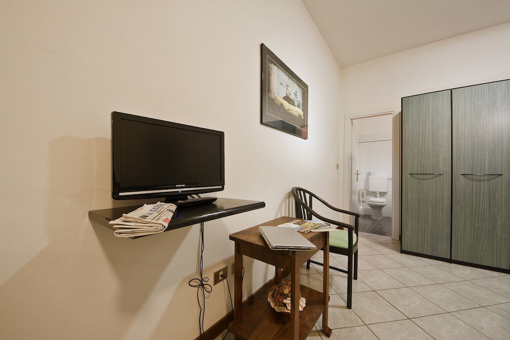 Single Room photo 1