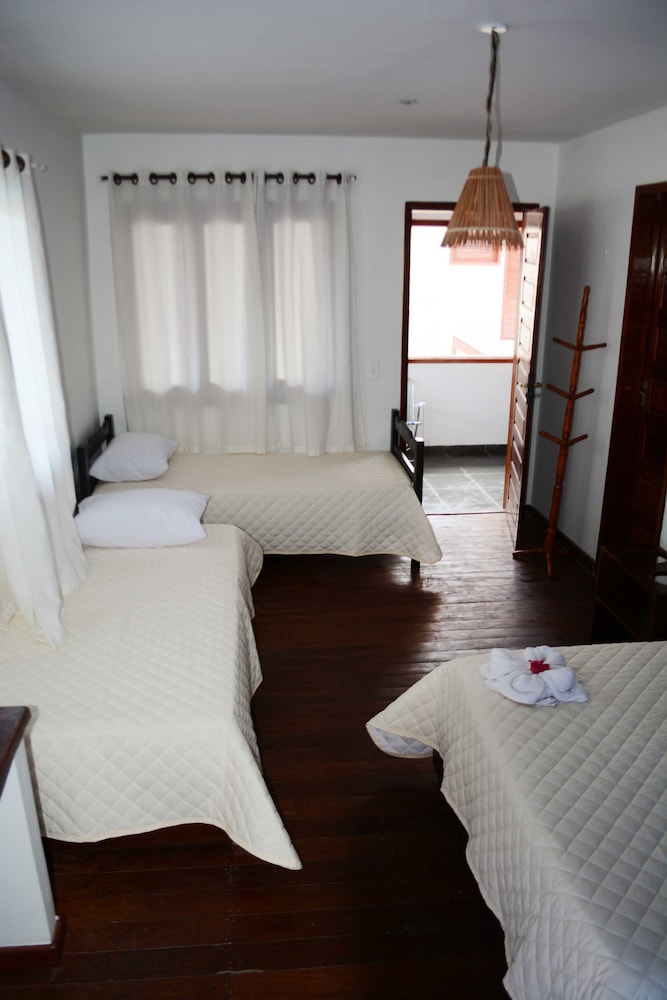 Superior Quadruple Room, Poolside photo 3