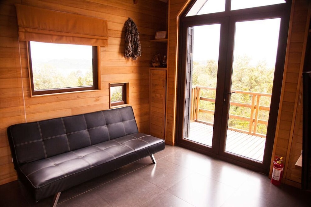 Superior Cottage, 1 Double Bed, Hot Tub photo 2