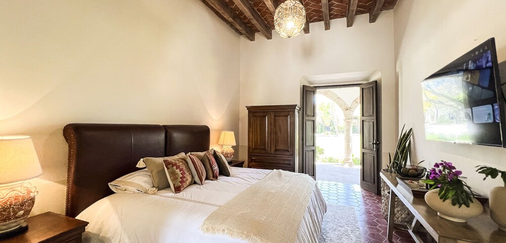 Superior Room, Patio