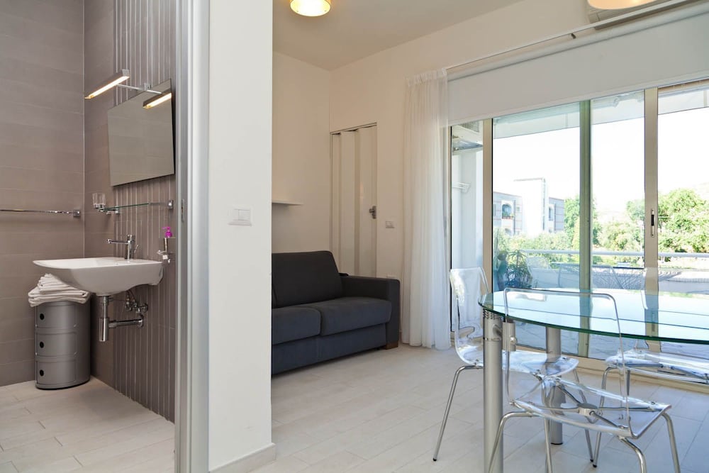 Superior Apartment, 1 Bedroom - Photo 6