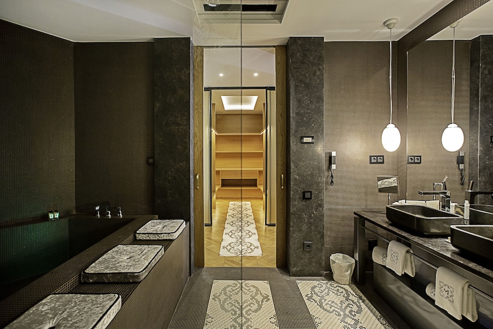 Family Penthouse