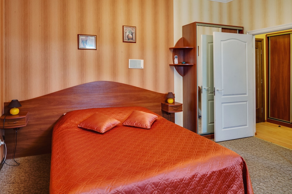 Superior Double or Twin Room photo 2