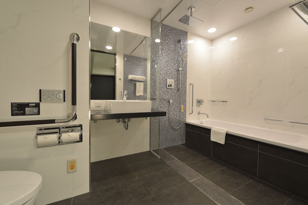 Universal Deluxe Twin Room - Photo 6