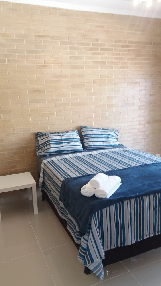 House, 3 Bedrooms photo 1