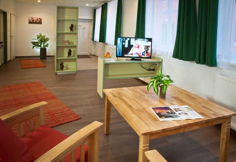 Family Room photo 2