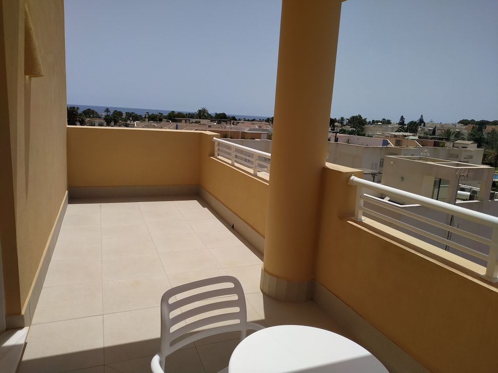 Superior Room, Partial Sea View