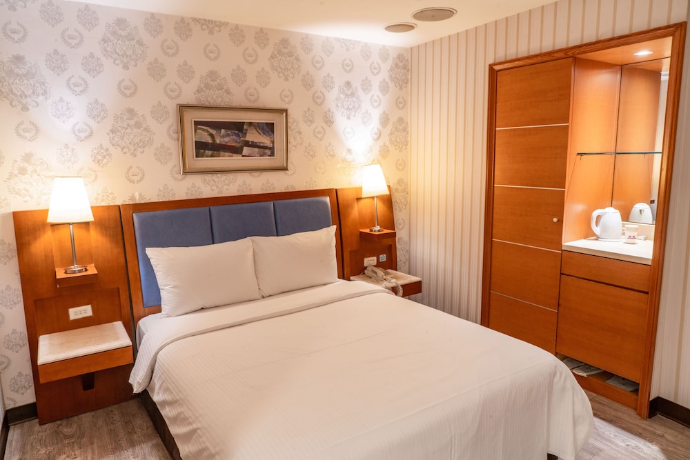 Suite (Rose)