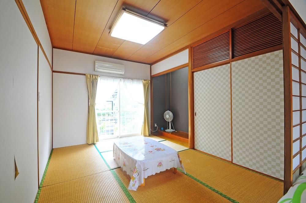Twin Room With Tatami Space, Pets Allowed, Check In 17:00 photo 2