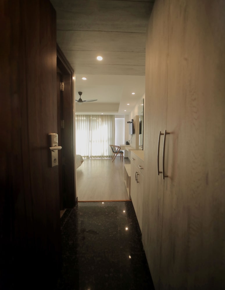 Executive Room - Photo 9