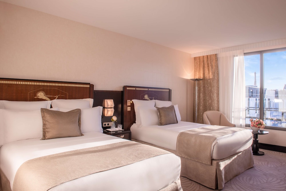 Deluxe Quadruple Room, 2 Double Beds