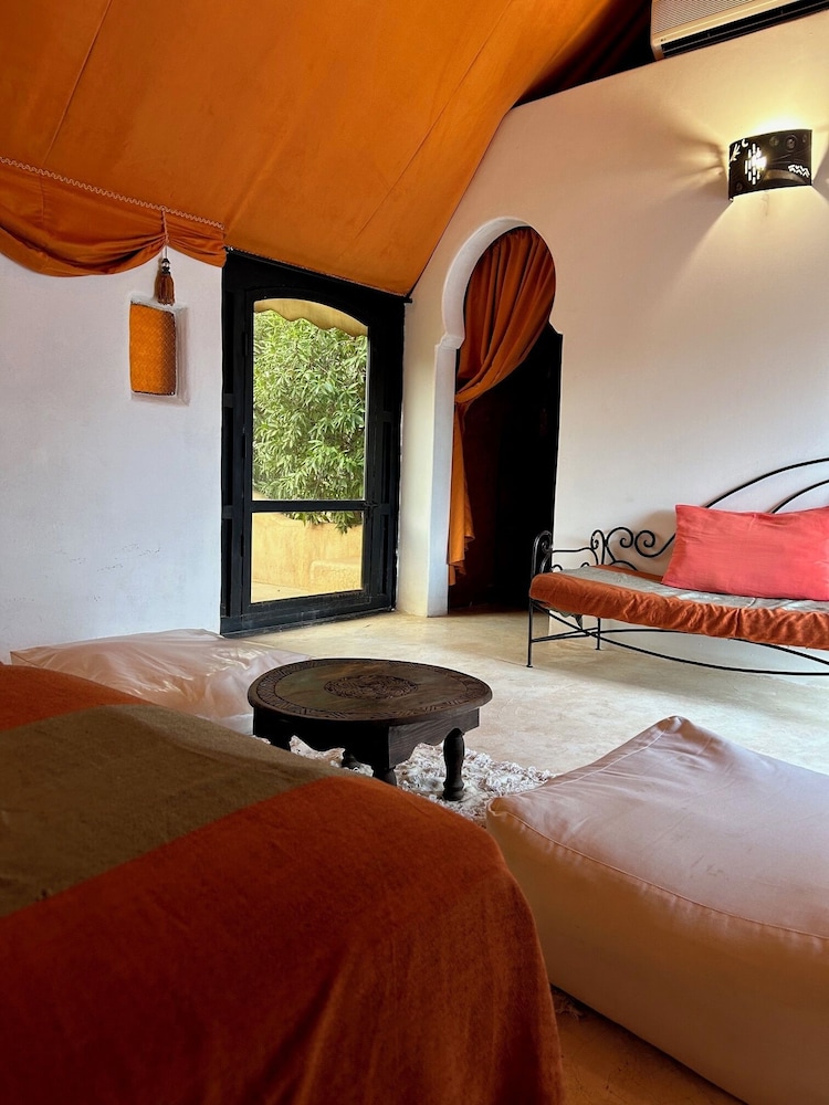 Standard Double or Twin Room photo 2