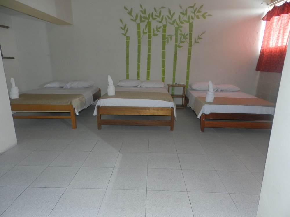 Standard Triple Room photo 2