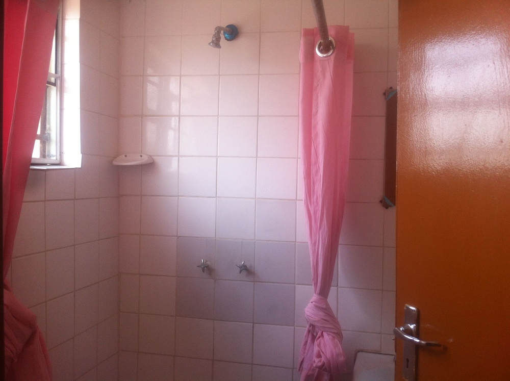 Standard Room photo 3