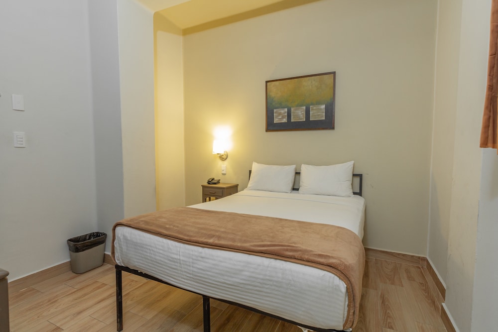 Standard Room, 1 Double Bed photo 3