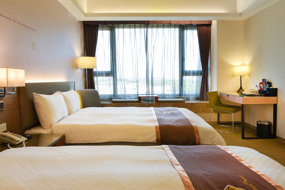 Family Room, 2 Double Beds photo 3