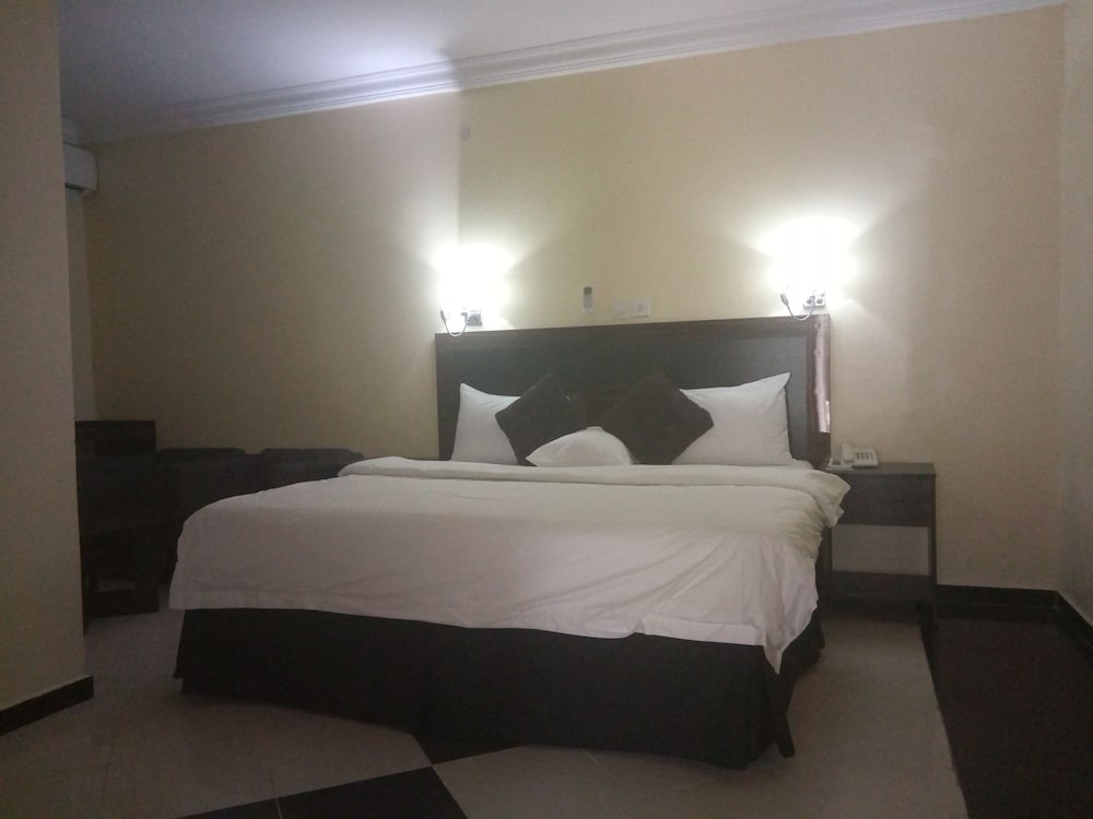 Executive Studio Suite photo 3