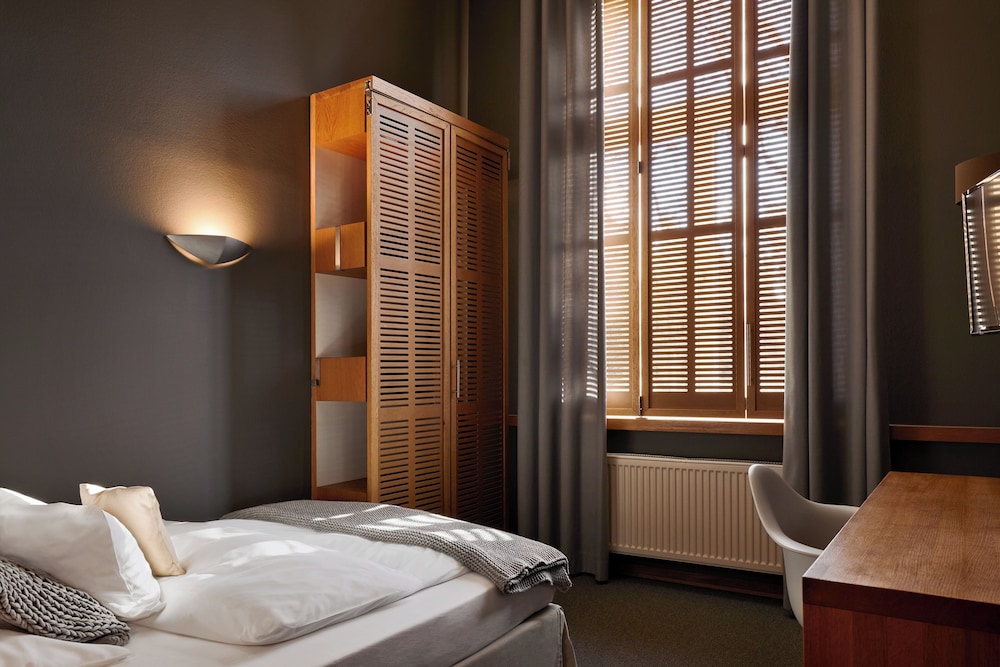 Comfort Single Room