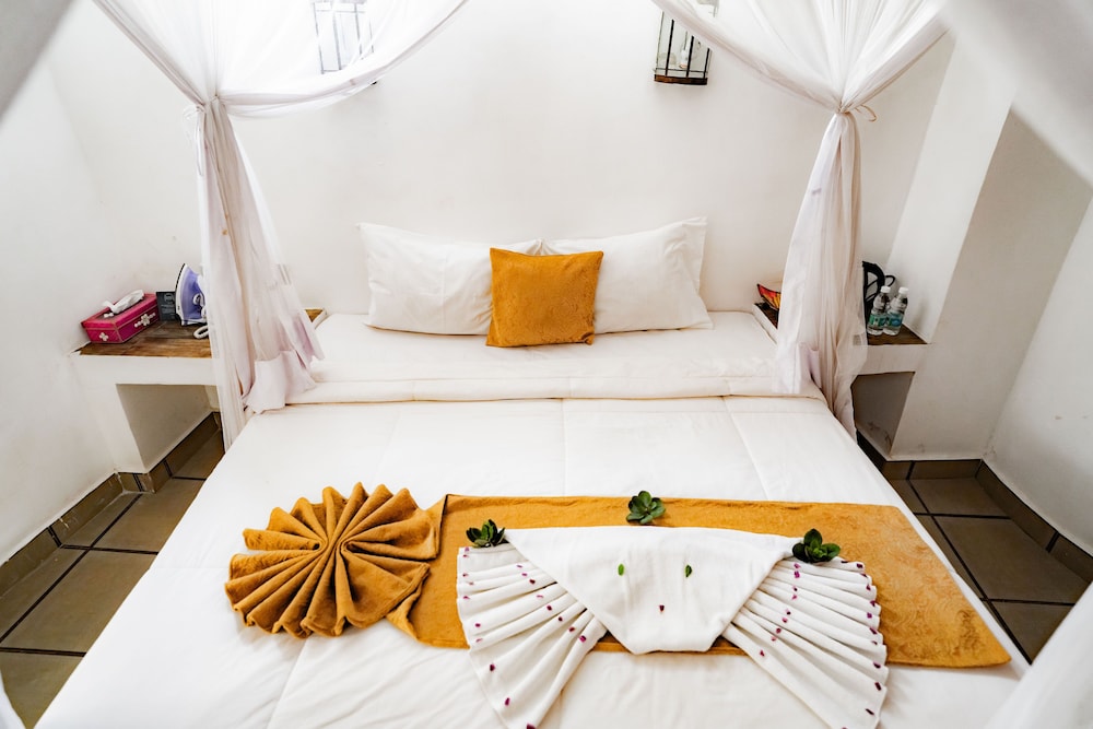 Deluxe Double Room - Photo 7