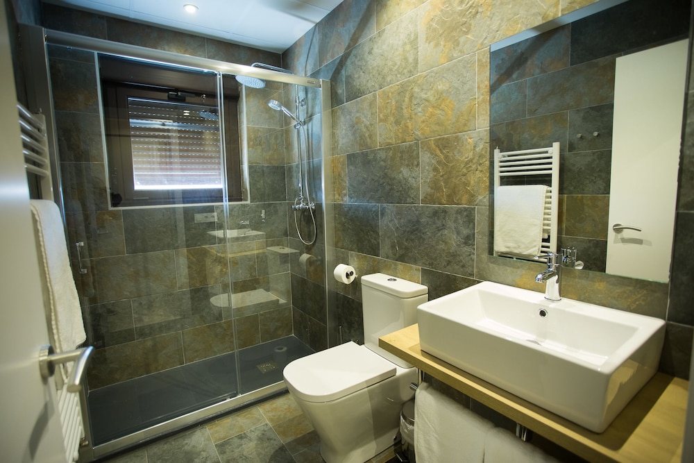 Superior Double Room, 1 Queen Bed photo 3