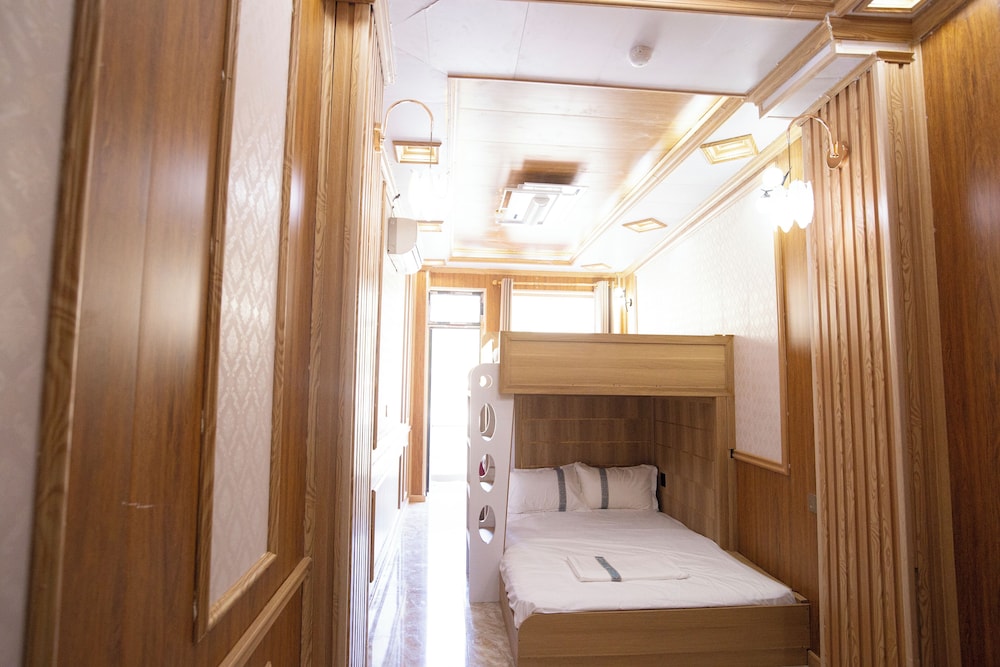 Luxury Double Room, Balcony, Mountain View