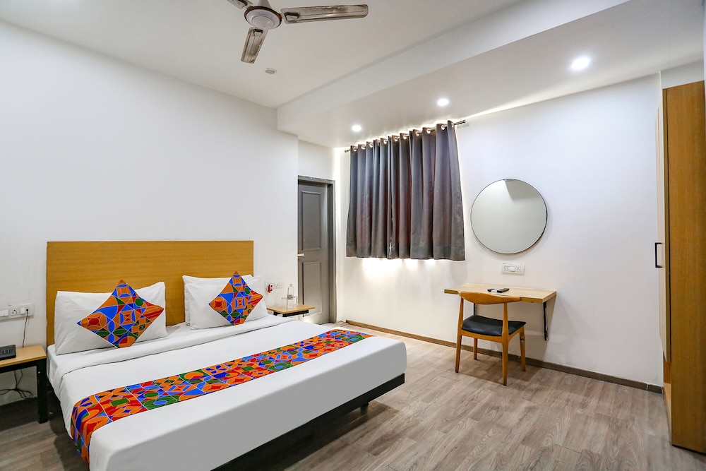 Deluxe Room - Photo 1