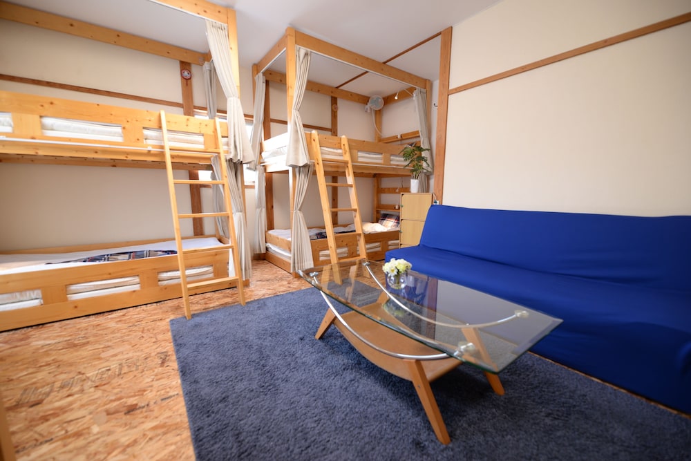 Western Style Room for 6 Guests