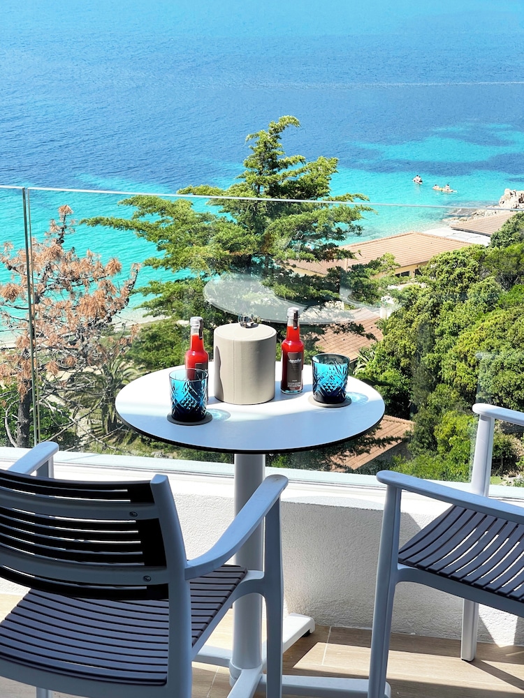 Deluxe Room, 1 Bedroom, Balcony, Sea View - Photo 2