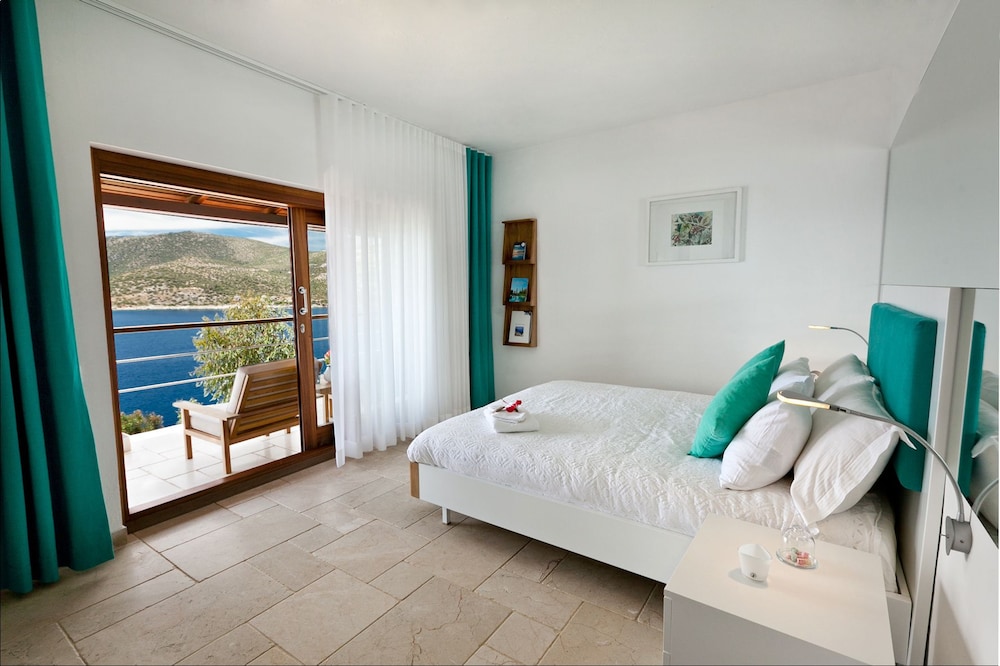 Double Room, Sea View photo 3