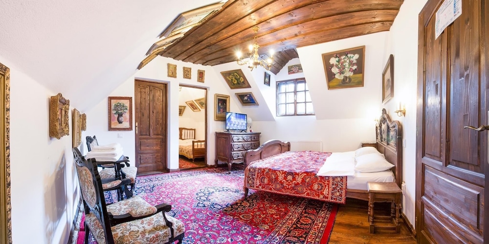 Basic Triple Room, Garden View