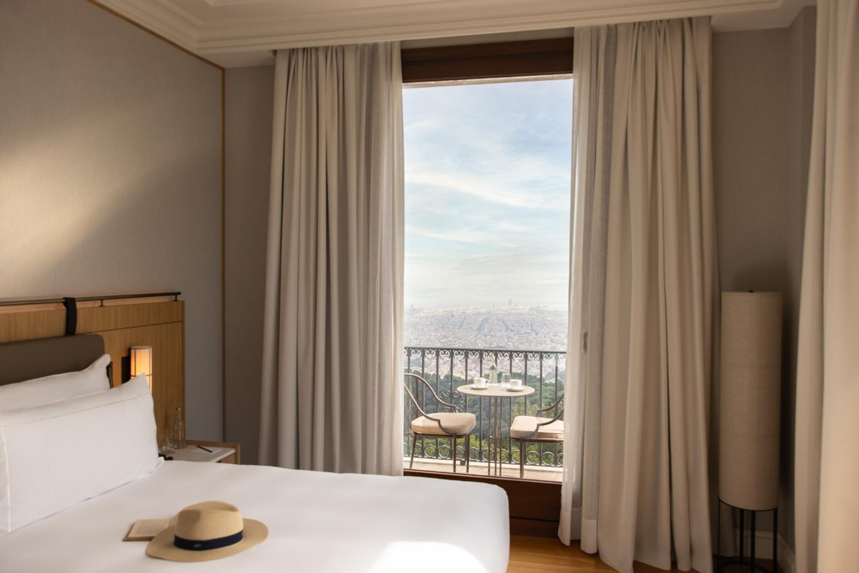 Suite with Sea View