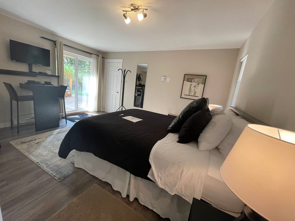 La Belle Room
