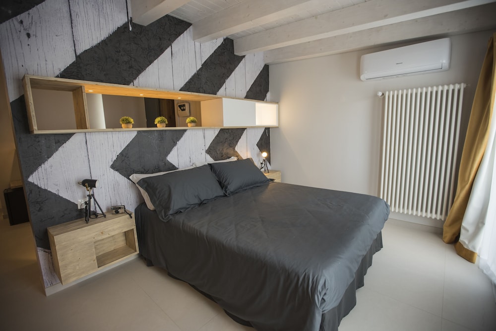 Superior Double Room, City View photo 1