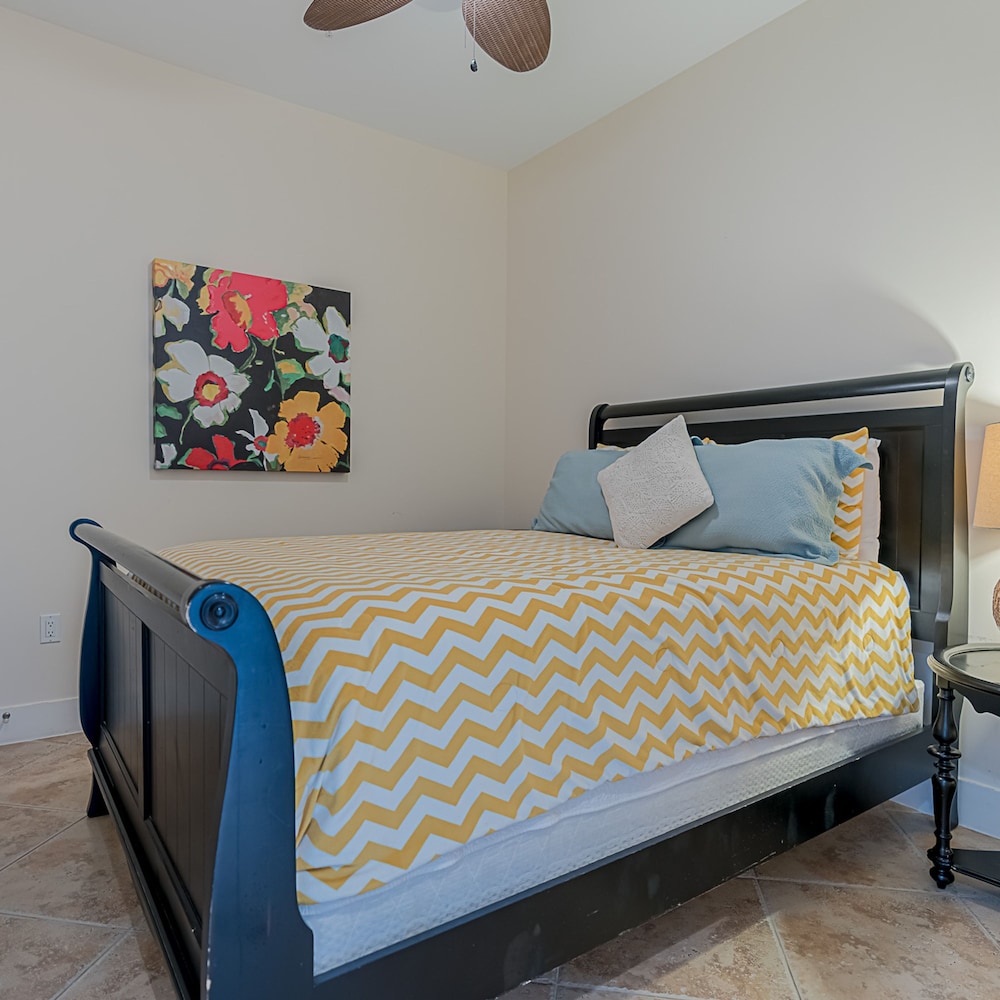 Seas the Day in this Luxury Condo at Diamond Beach Ocean Views Incredible Pools Amenities, Kuva 23