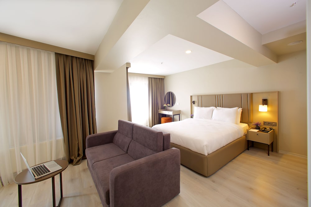 Family Triple Room