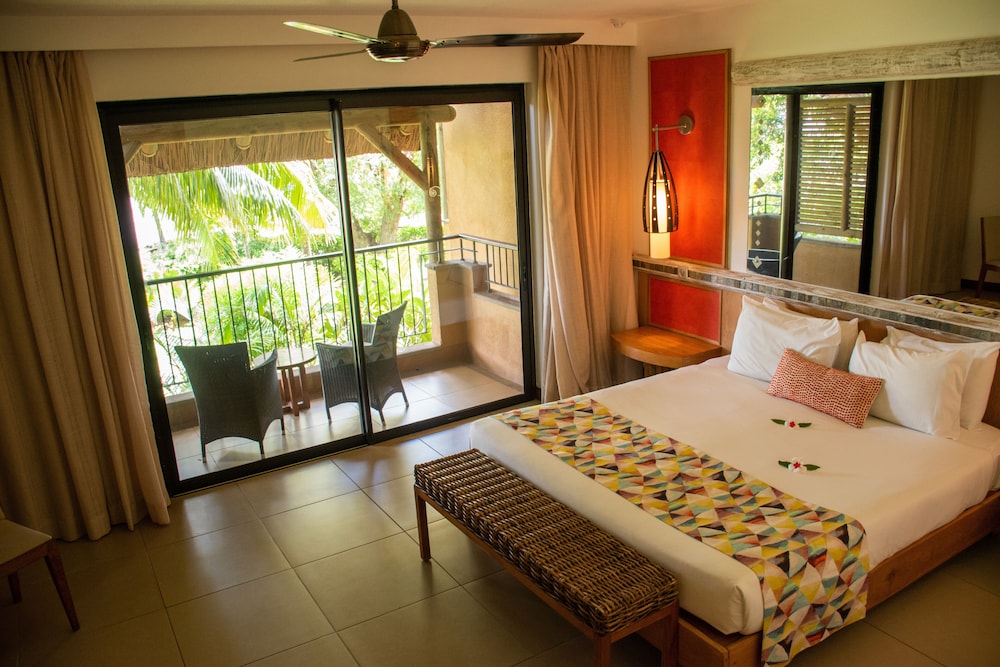 Deluxe Room, Multiple Beds (Deluxe Garden View Room) - Photo 2