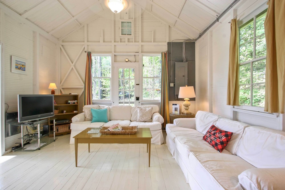 House (2 Bedrooms) photo 1