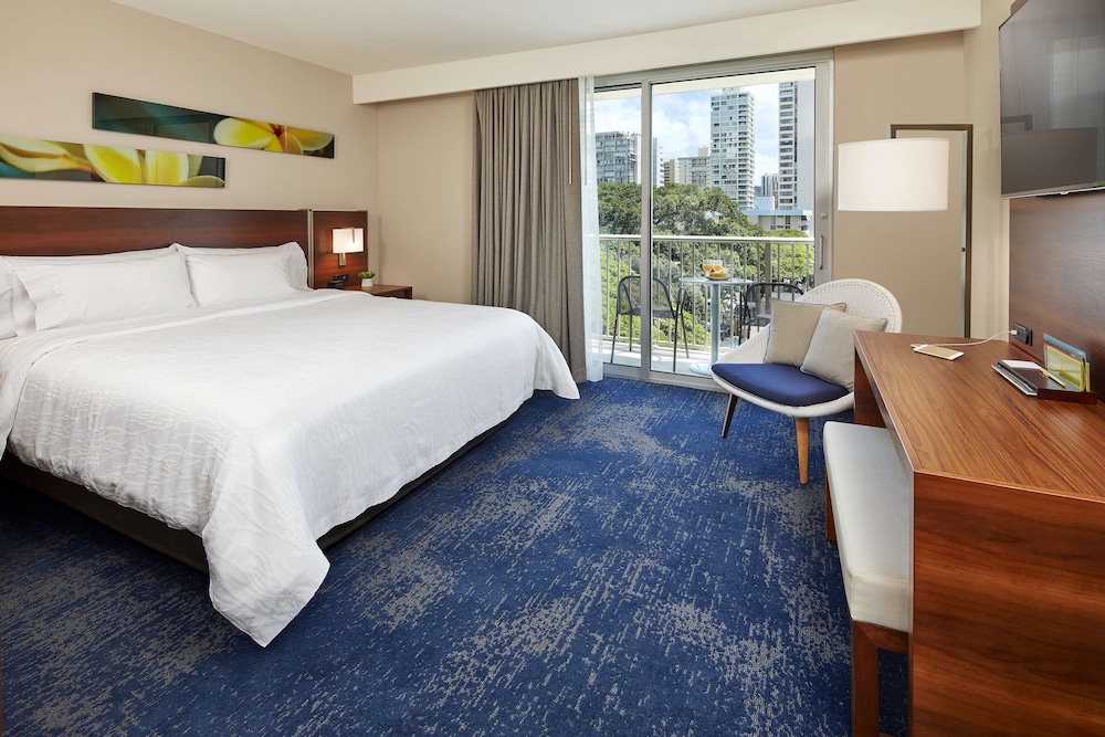 Suite, 1 Bedroom, City View - Photo 2