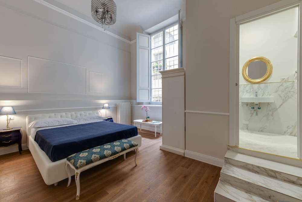Triple Room, 1 Queen Bed with Sofa bed (Fiesole) photo 1