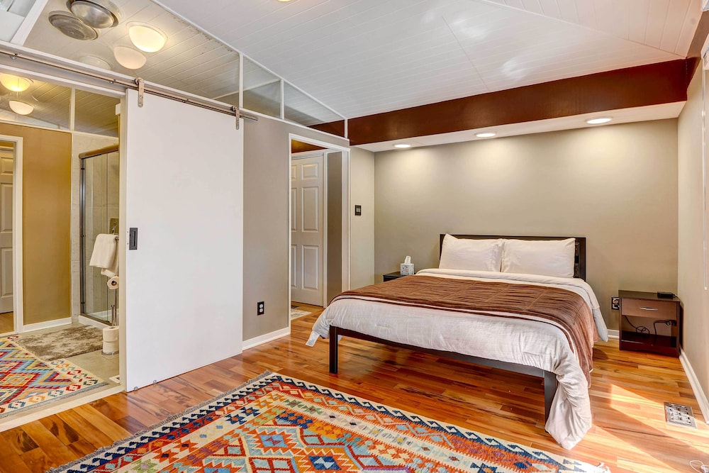 House (4 Bedrooms) photo 3