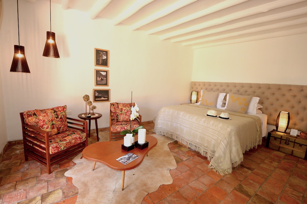 Superior Room (Colibri)