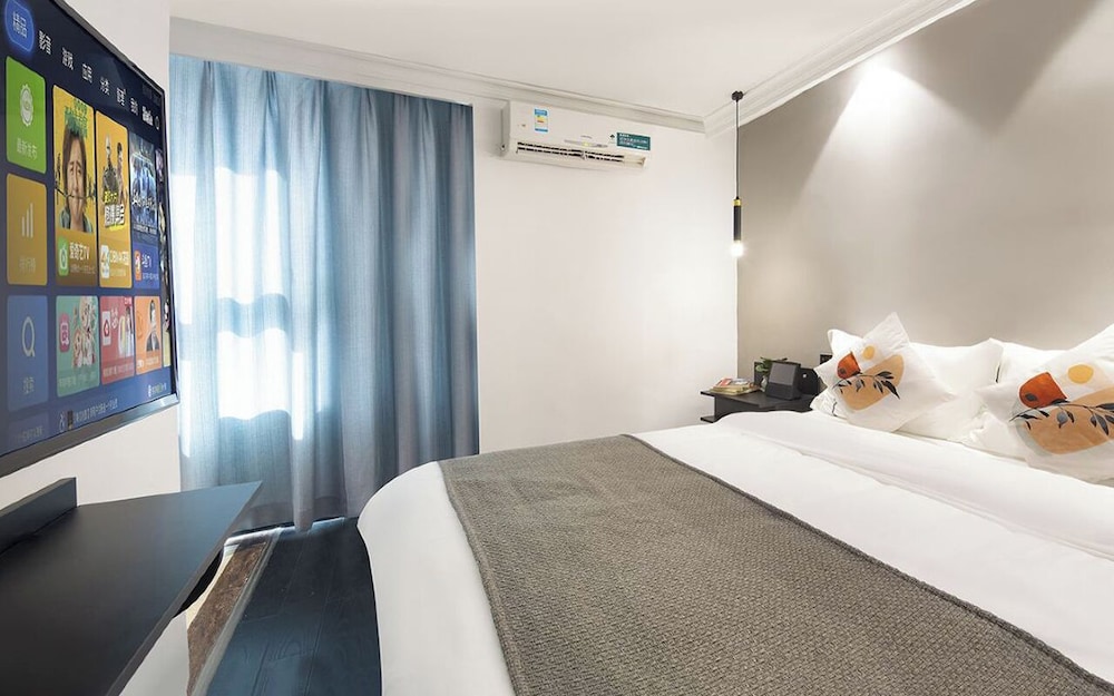 Deluxe Single Room, City View