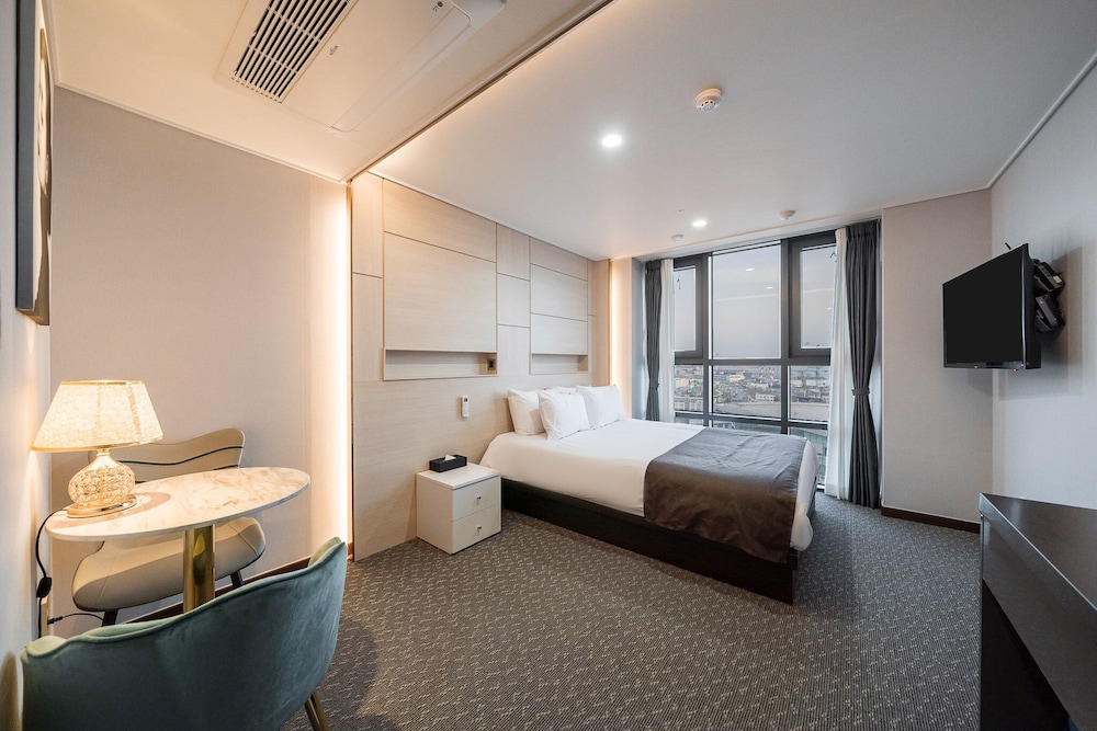 Deluxe Double Room, Sea View - Photo 4