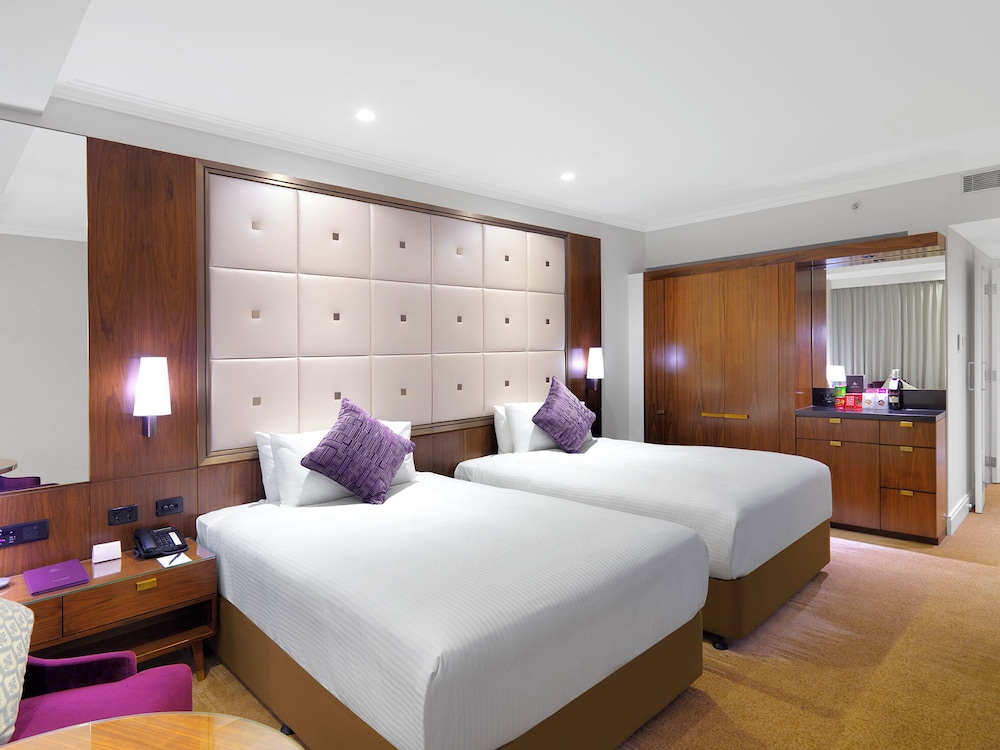 Jamison Club Double Double, Business Lounge Access (High Floor)