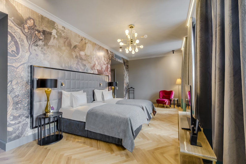 Superior Twin Room photo 2