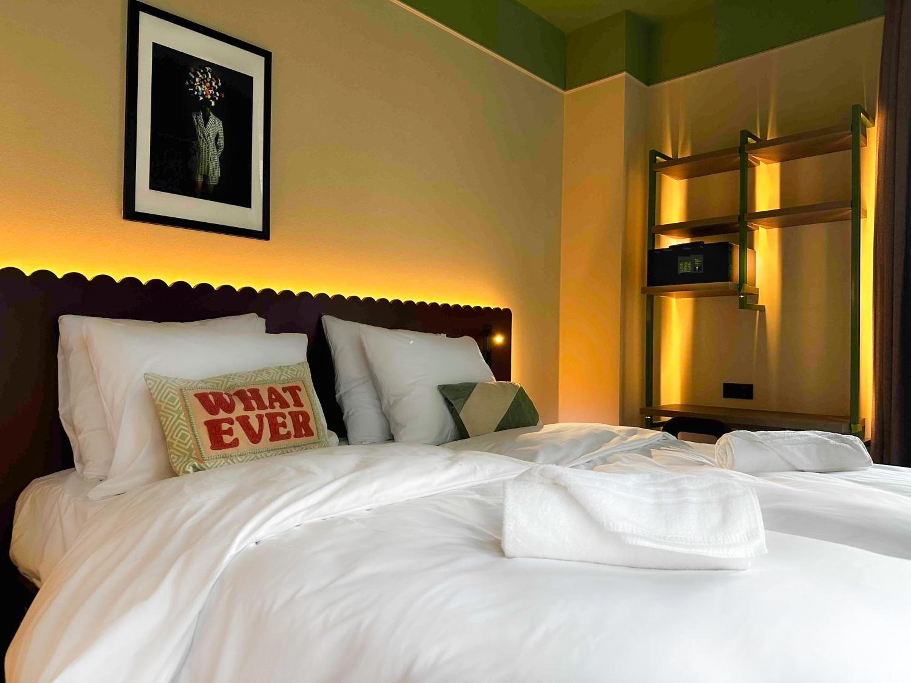 Superior Deluxe Double or Twin Room  photo 2