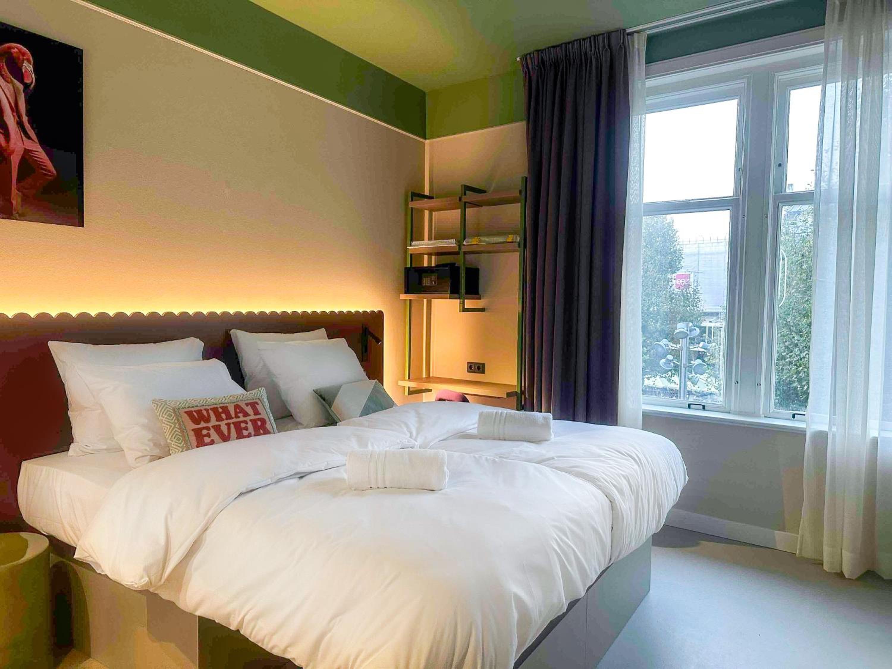 Superior Deluxe Double or Twin Room  photo 3