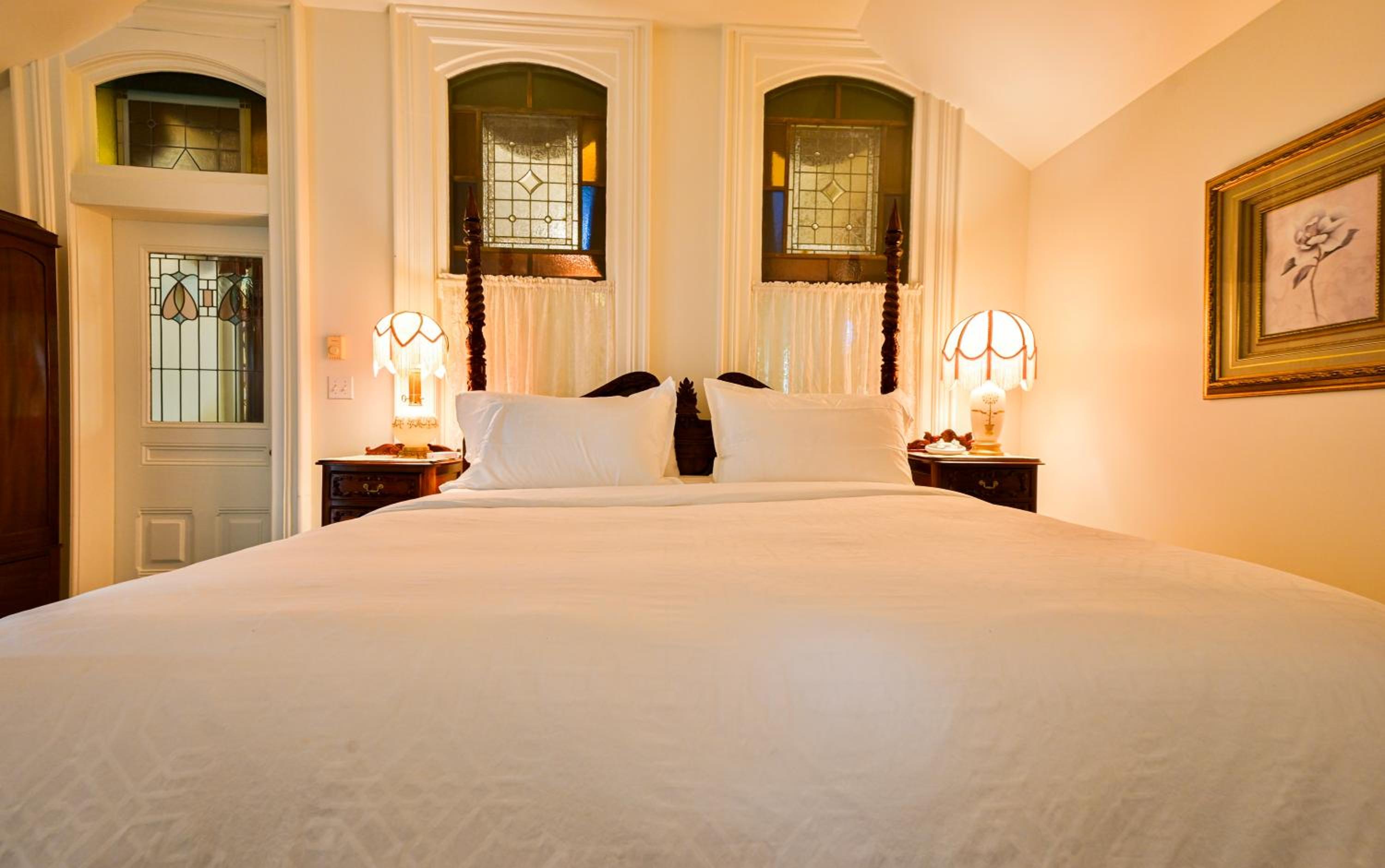 Deluxe King Room - Photo 1