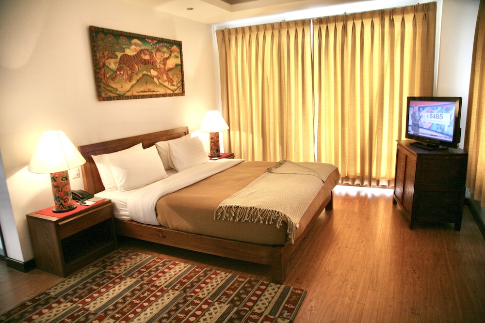 Executive Room, Balcony, City View photo 2