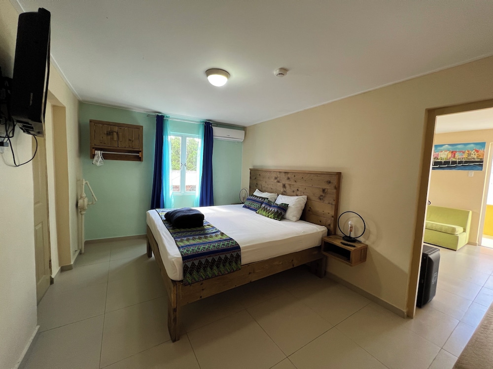 Deluxe Apartment, Non Smoking, Balcony
